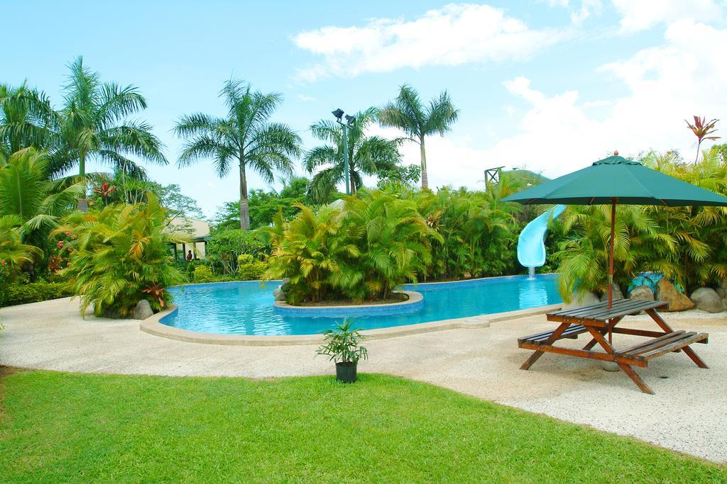 נאדי Grand West Villas מראה חיצוני תמונה